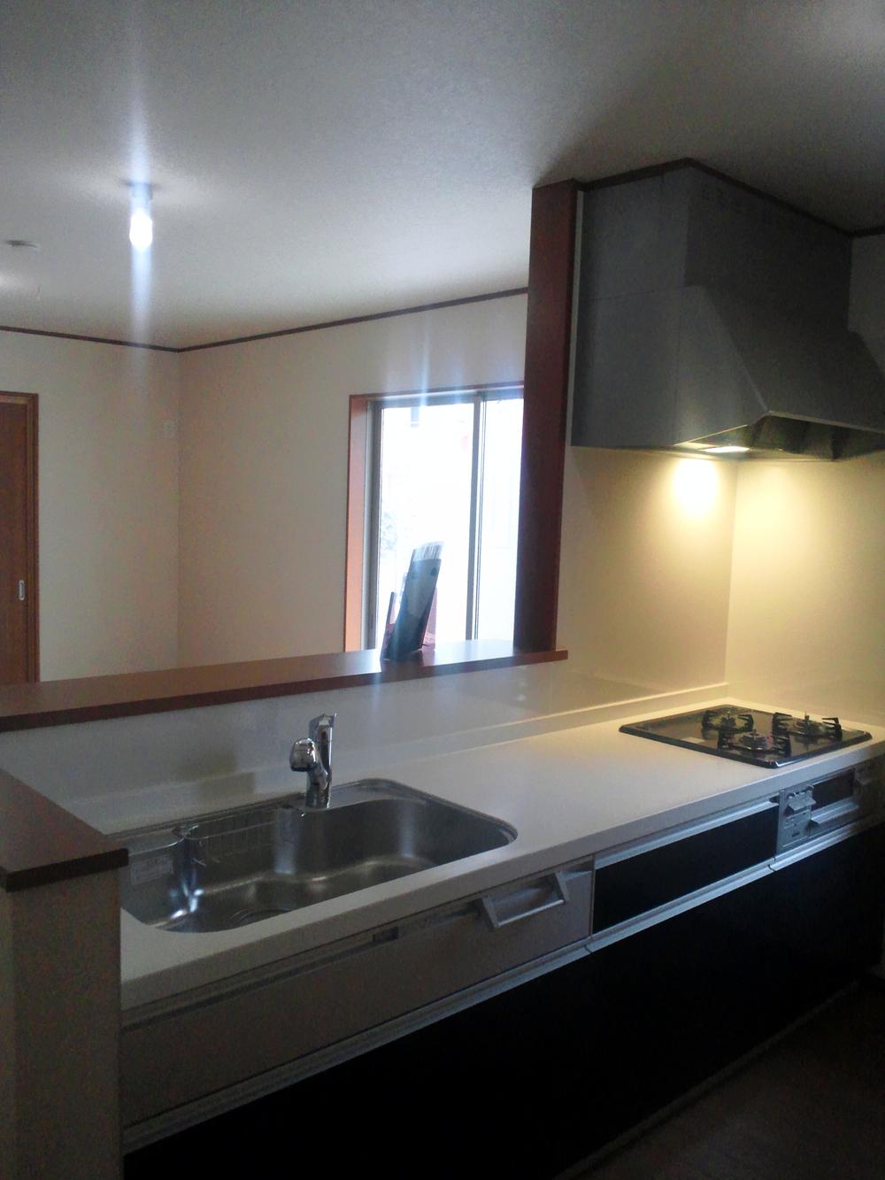 Same specifications photo (kitchen). Example of construction