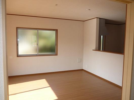 Same specifications photos (living). Example of construction