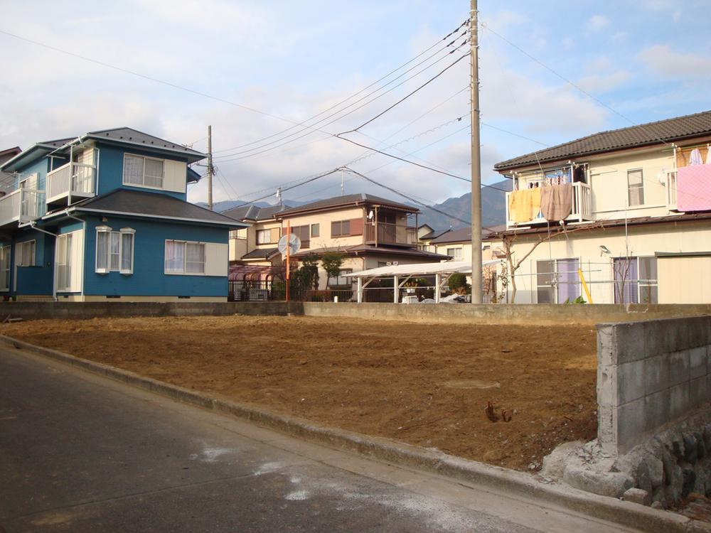 Local land photo. Local (12 May 2012) shooting