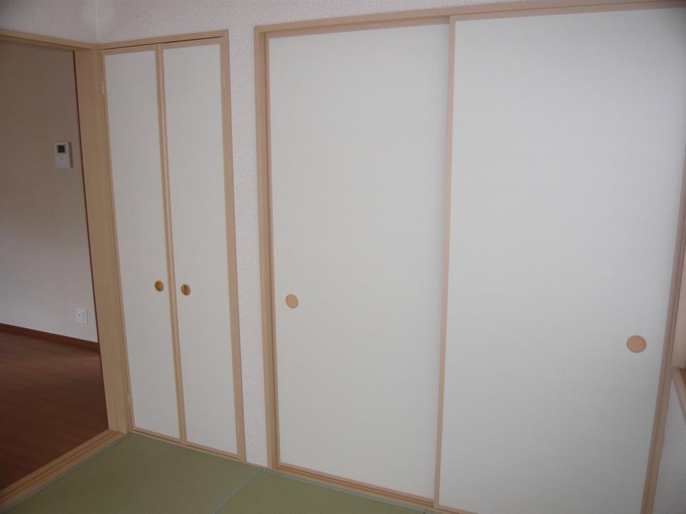 Non-living room. Indoor (September 2013) Shooting