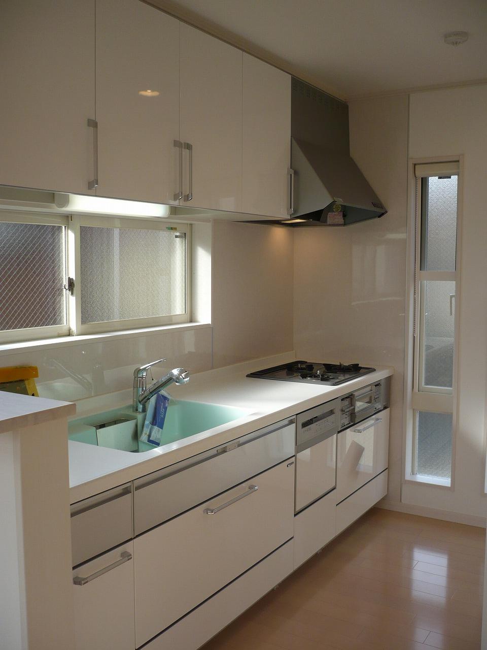 Same specifications photo (kitchen). Example of construction