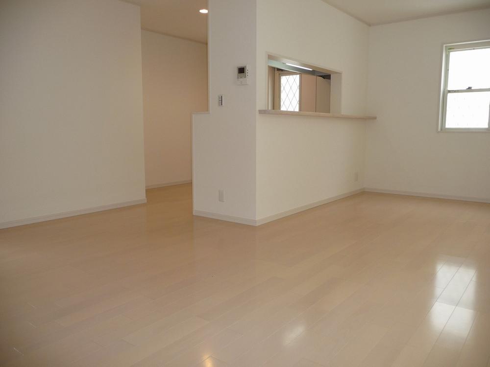 Same specifications photos (living). Example of construction 16 Pledge of leeway! 