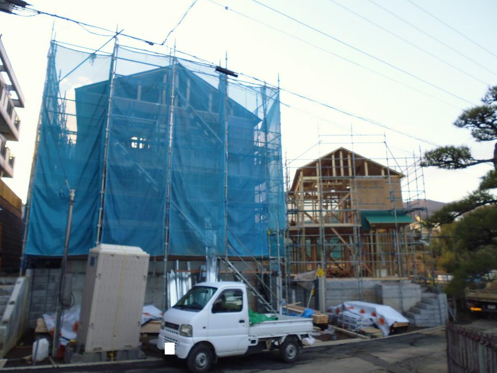 Local appearance photo. Local (12 May 2013) Shooting