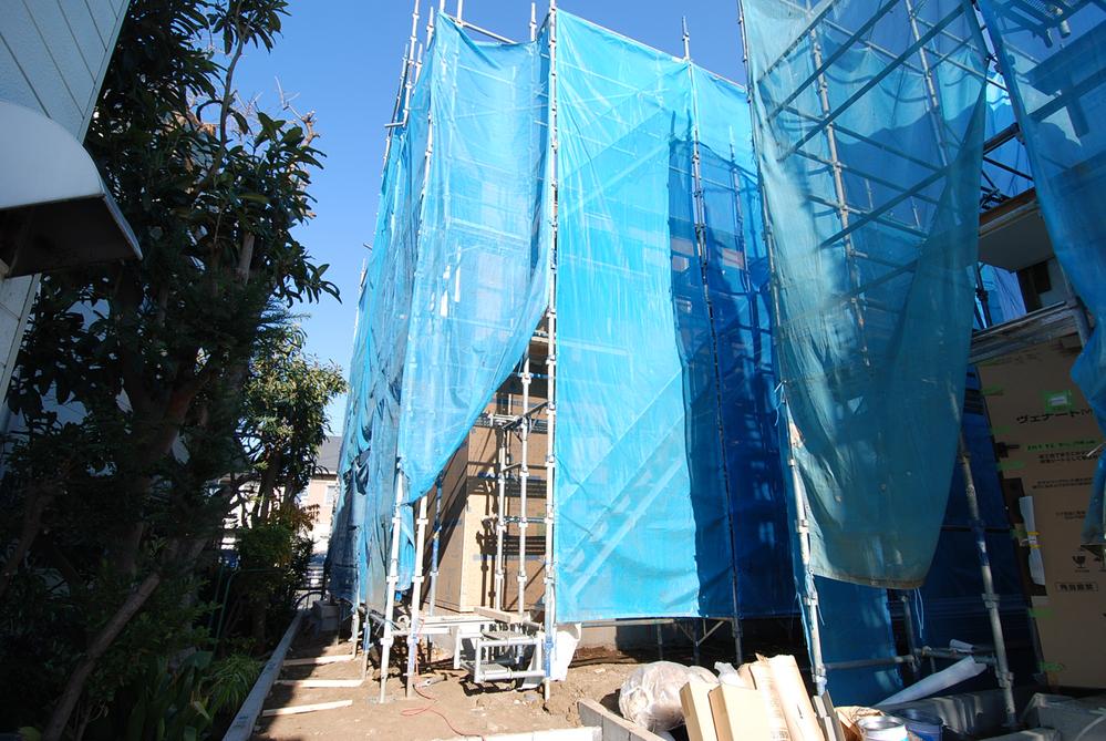 Local appearance photo. Local (12 May 2013) Shooting