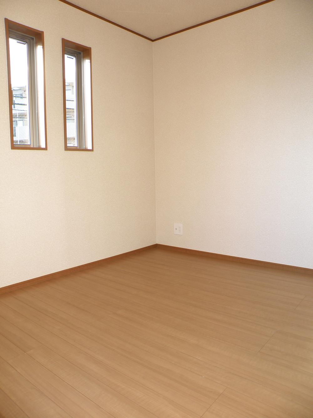 Non-living room. Local (11 May 2013) Shooting