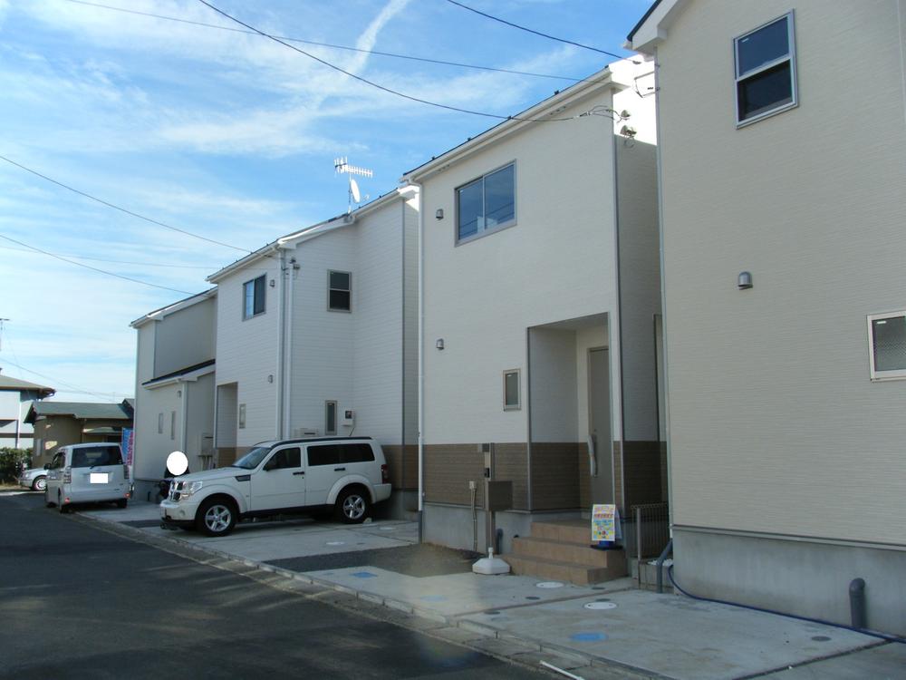 Local appearance photo. Overall