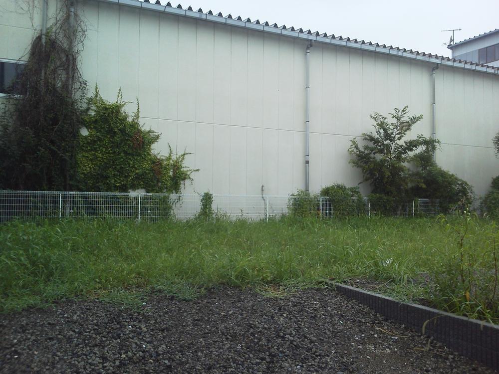 Other local. Local (10 May 2012) shooting