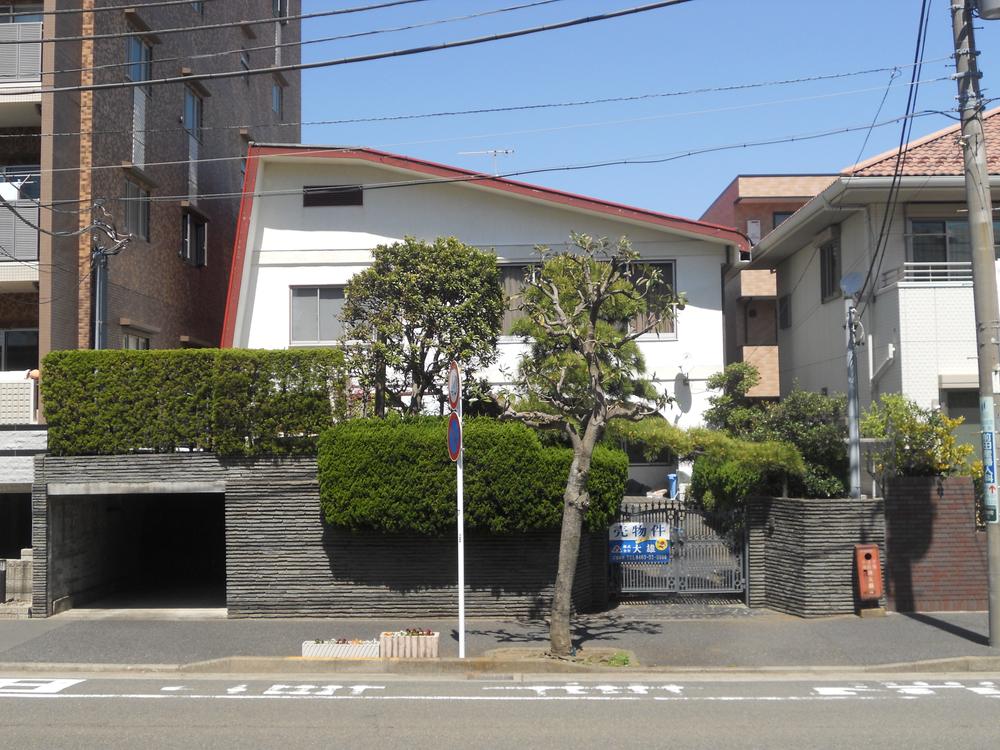 Local land photo. Local (10 May 2013) Shooting