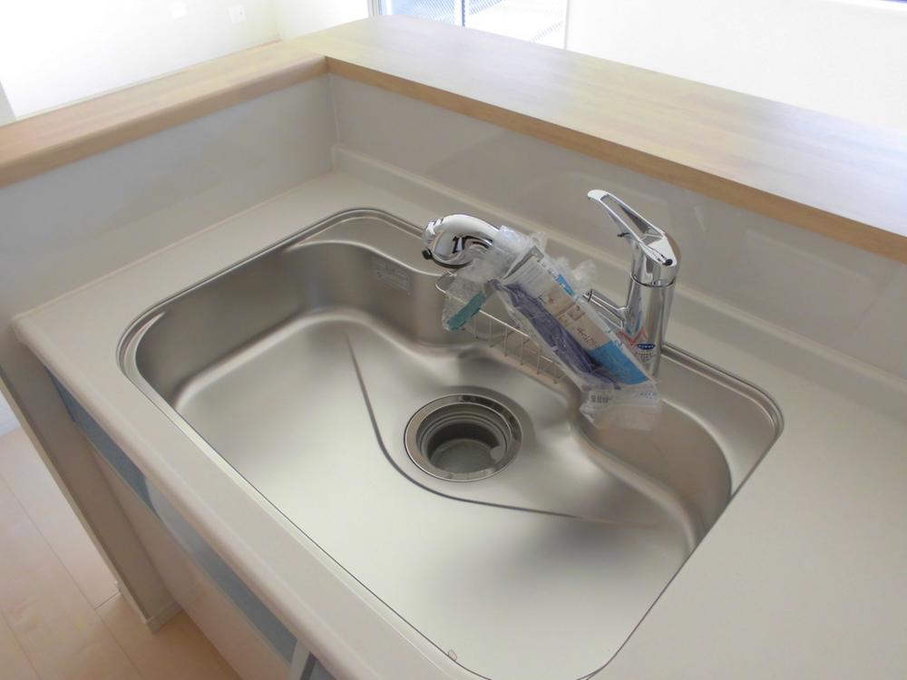 Same specifications photo (kitchen). Example of construction