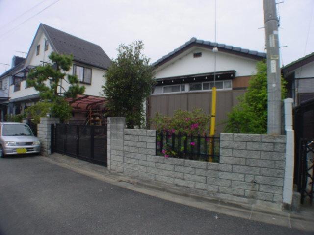 Local photos, including front road