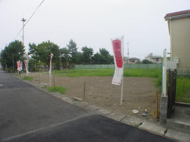 Local photos, including front road