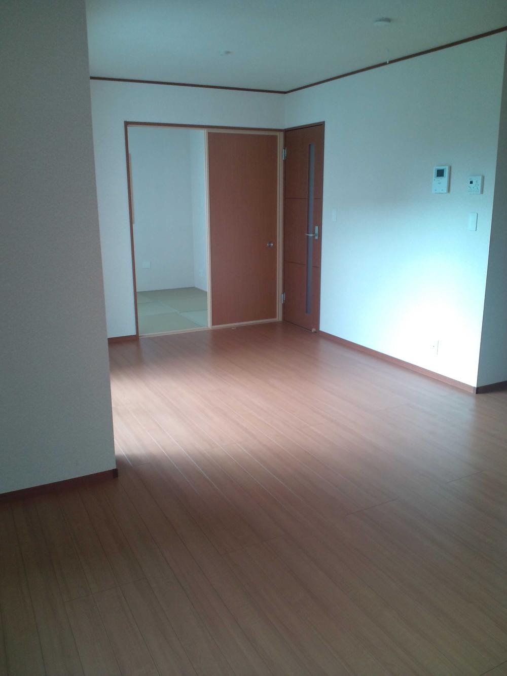 Living. Indoor (11 May 2013) Shooting