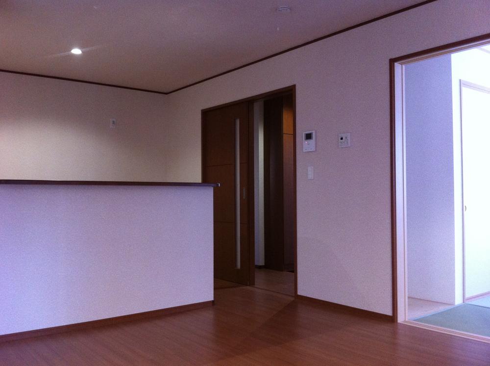 Living. Local (12 May 2013) Shooting 4 Building