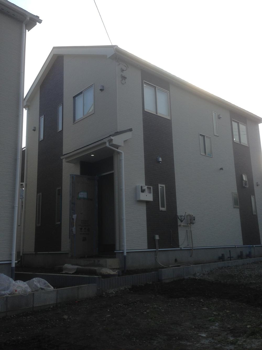 Local appearance photo. Local (10 May 2013) Shooting [1 Building]