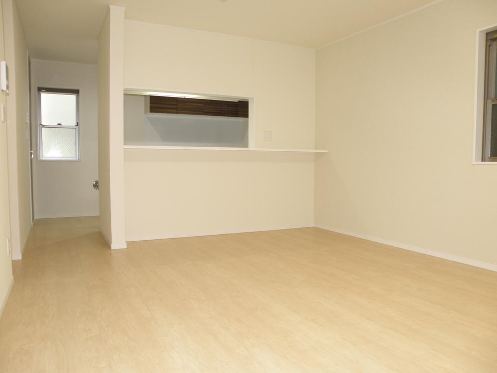 Living. Local (11 May 2013) Shooting