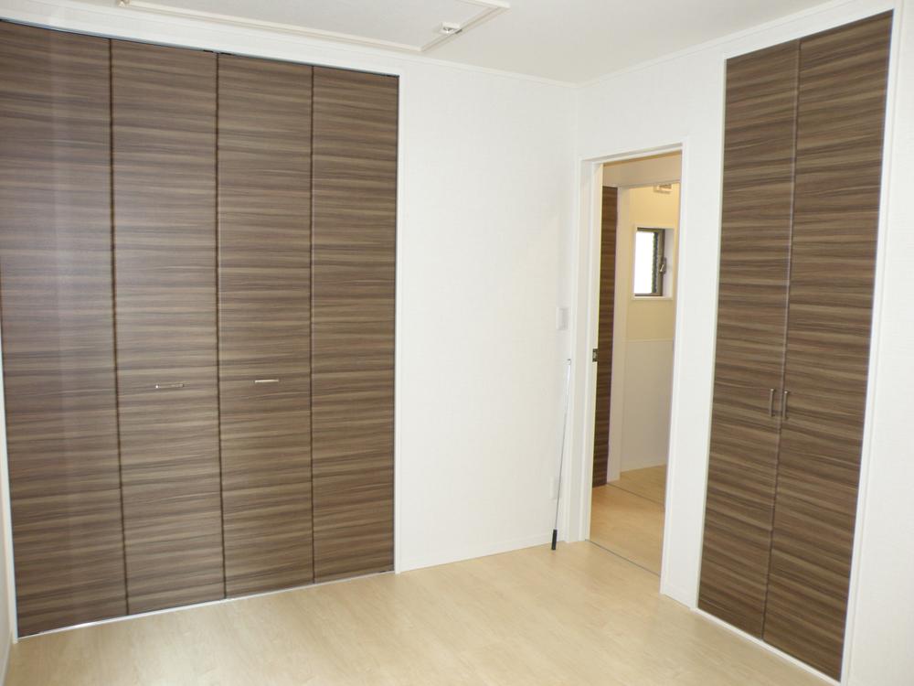 Receipt. Local (11 May 2013) Shooting