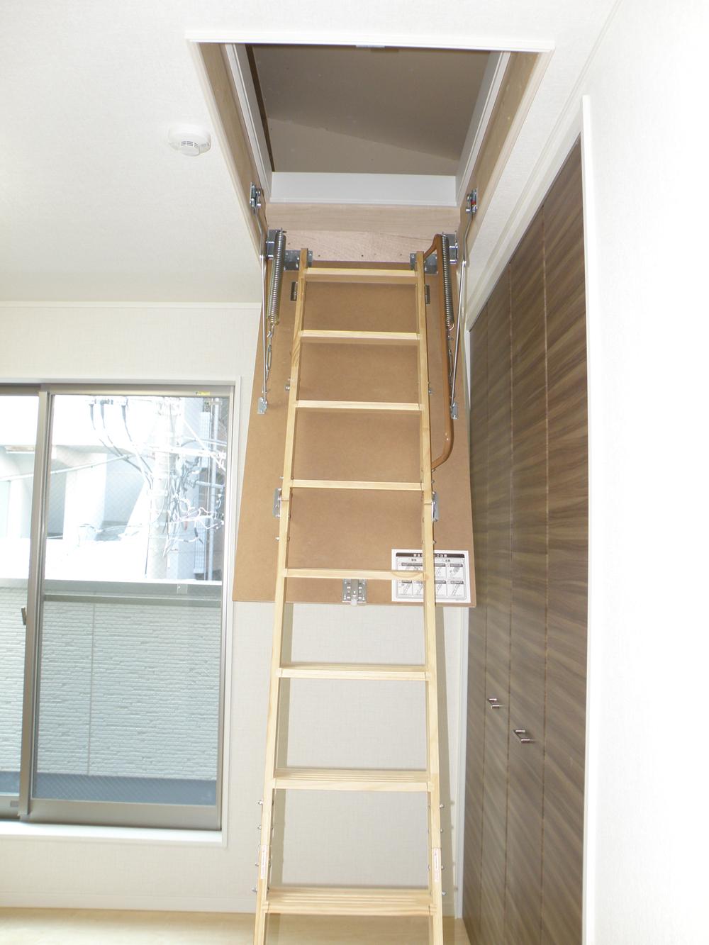 Receipt. Local (11 May 2013) Shooting