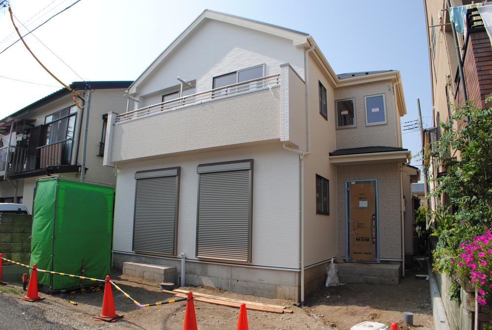 Local appearance photo. Local (August 2013) Shooting