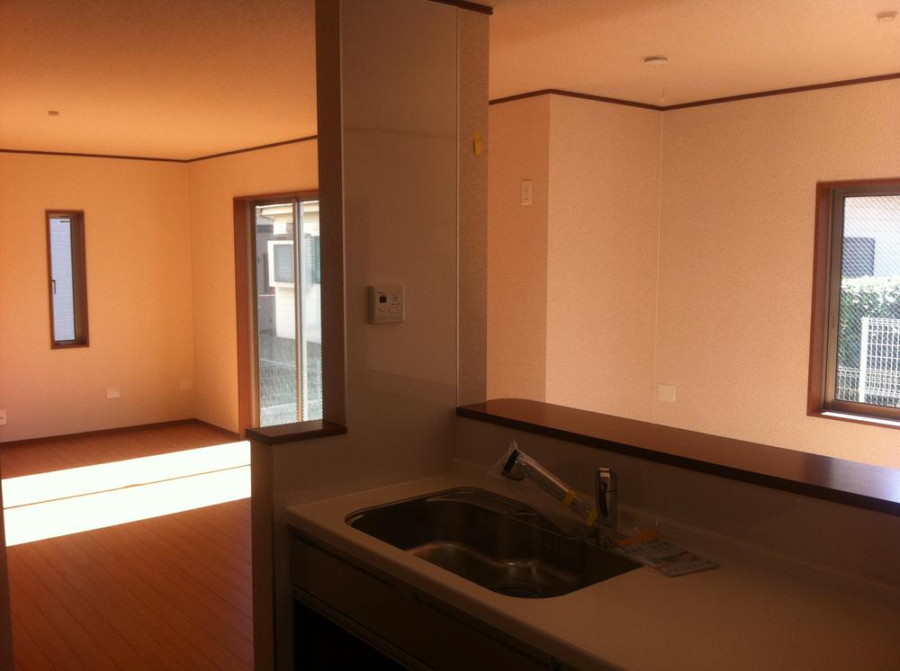 Living. Local (12 May 2013) Shooting 1 Building