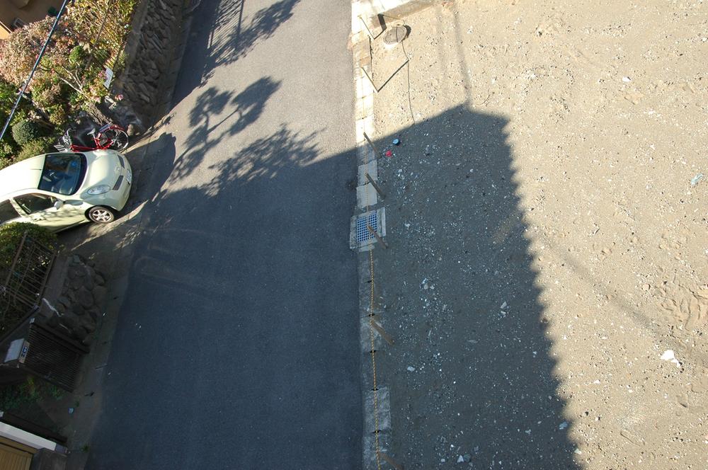 Local photos, including front road. Local (12 May 2013) Shooting