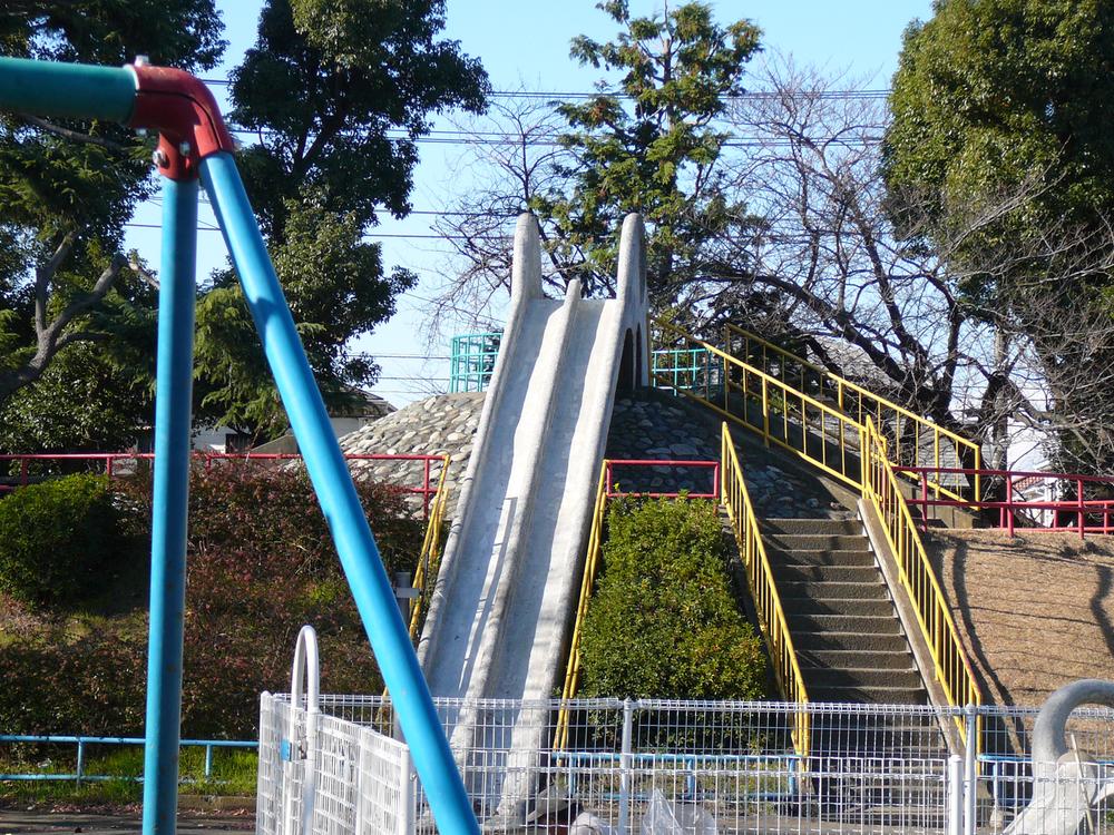 Other. Is a park that has been loved to be in town also, such as cleaning early in the morning