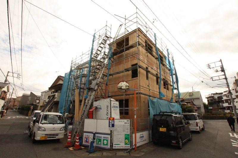 Local appearance photo. Counter Kitchen ・ Dishwasher standard equipment