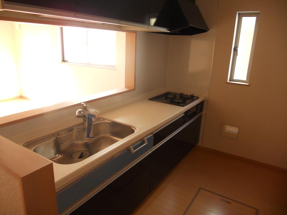 Kitchen. 1 Building Local (12 May 2013) Shooting