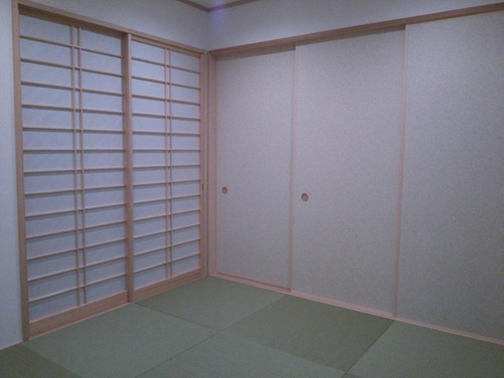 Non-living room. Indoor (10 May 2013) Shooting