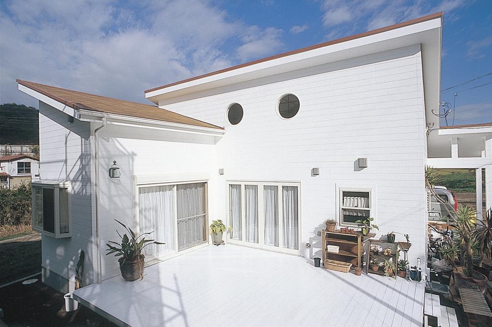 Building plan example (exterior photos). Hawaiian-style mansion of one-story Our construction cases