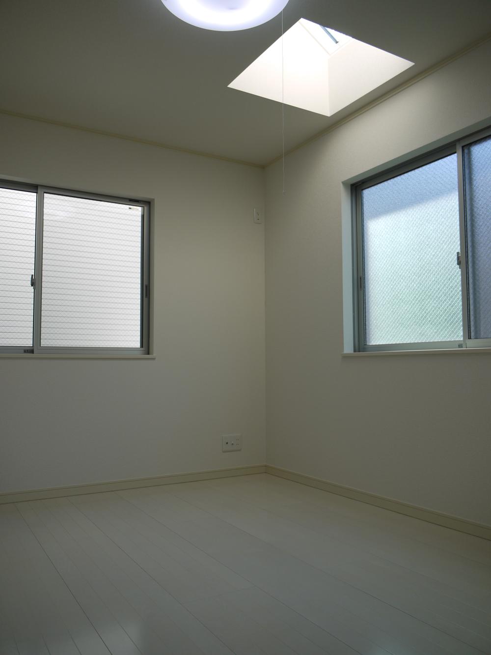 Non-living room. Indoor (11 May 2013) Shooting