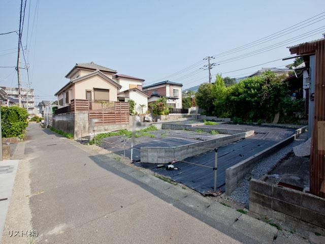 Local photos, including front road