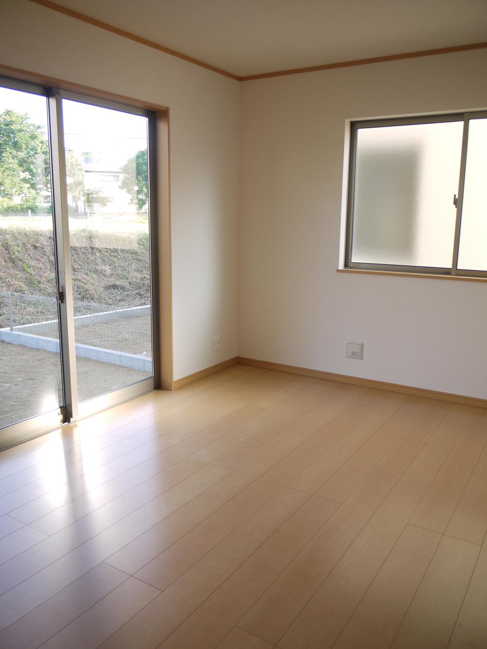 Non-living room. Building 2 (August 2013) Shooting