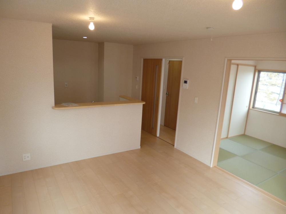 Living. It is a popular face-to-face kitchen