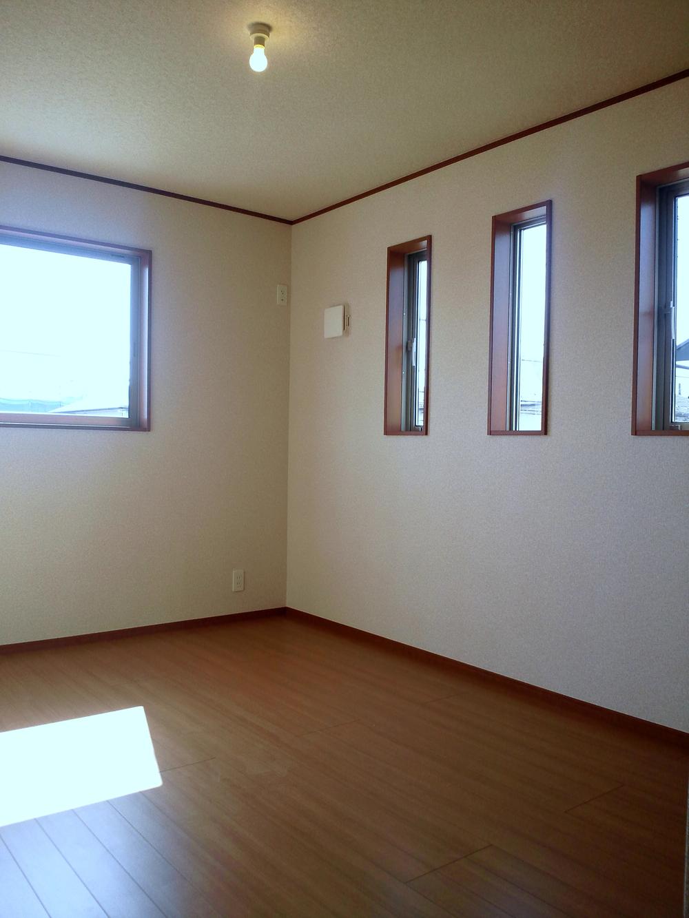 Same specifications photos (Other introspection). Example of construction