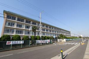 Junior high school. Osumi until junior high school 640m Osumi about until junior high school 640m