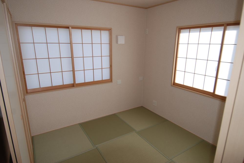 Non-living room. Indoor (12 May 2013) Shooting