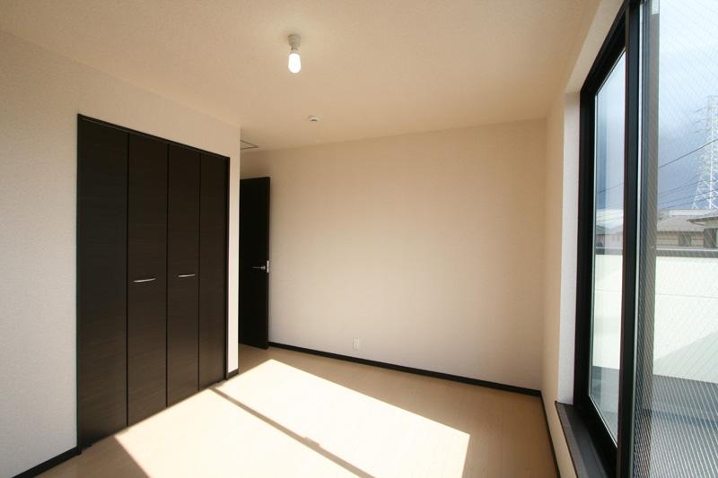 Same specifications photos (Other introspection). Example of construction