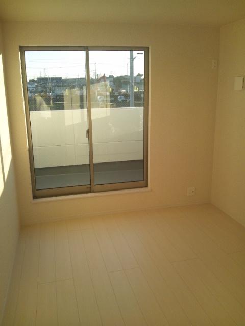 Non-living room. Indoor (December 12, 2013) Shooting