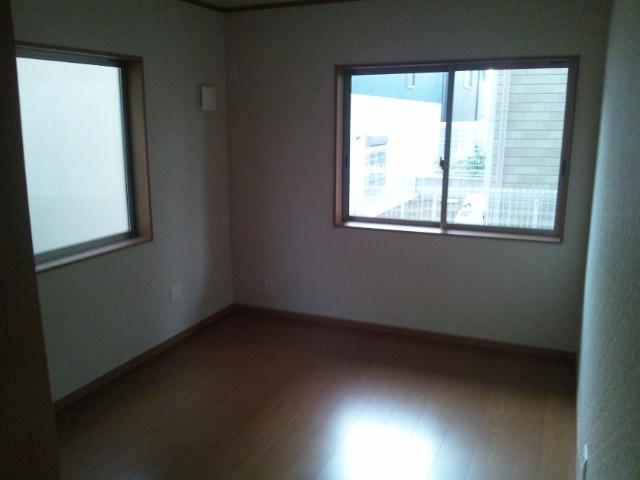 Non-living room. Indoor (December 9, 2013) Shooting