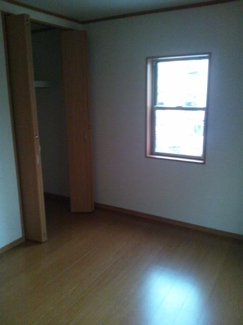 Non-living room. Indoor (December 9, 2013) Shooting