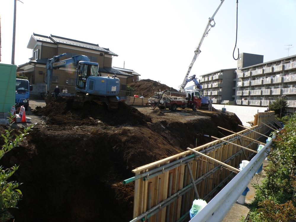 Local land photo. Local (10 May 2011) Shooting