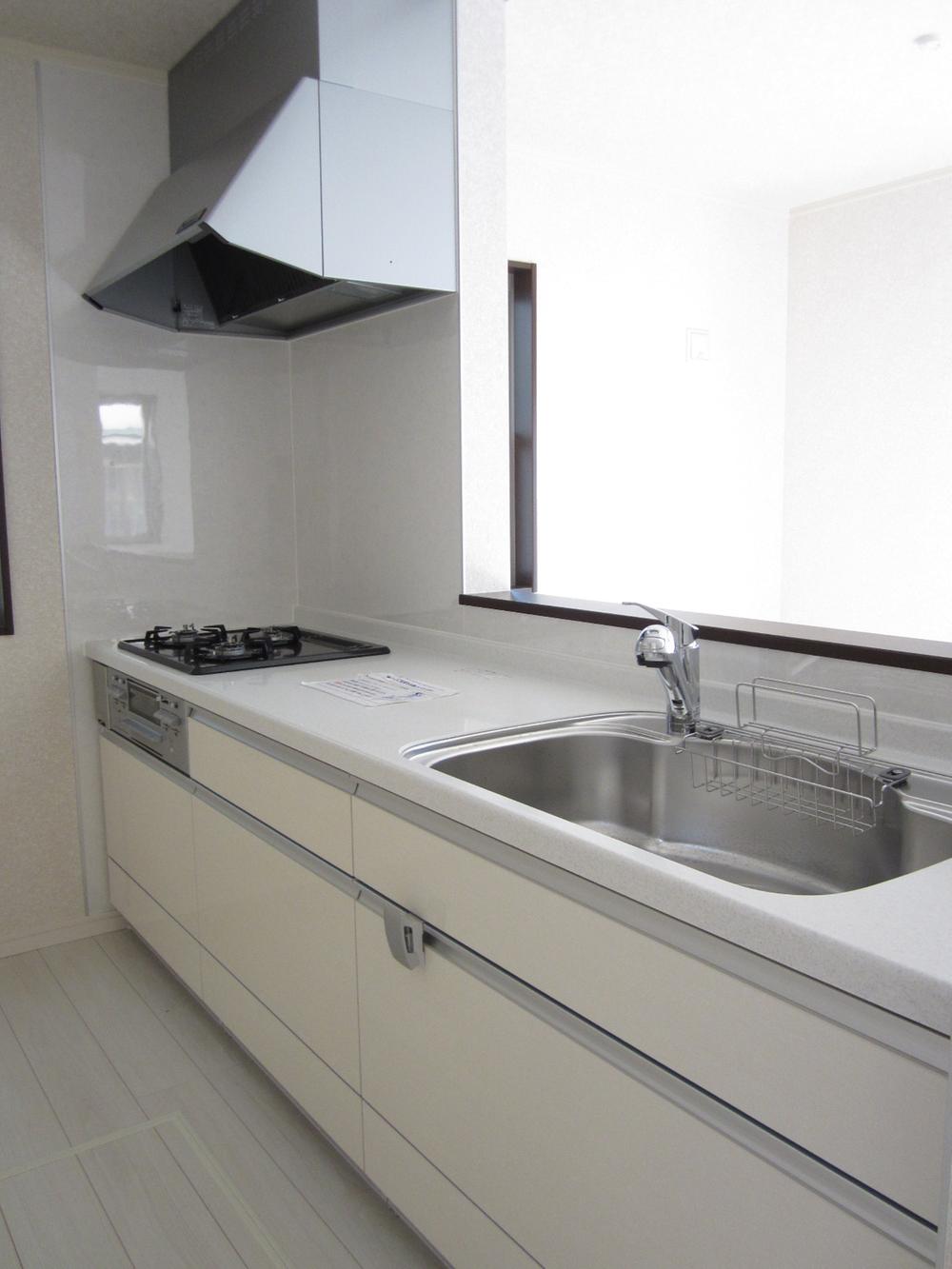 Same specifications photo (kitchen). Example of construction