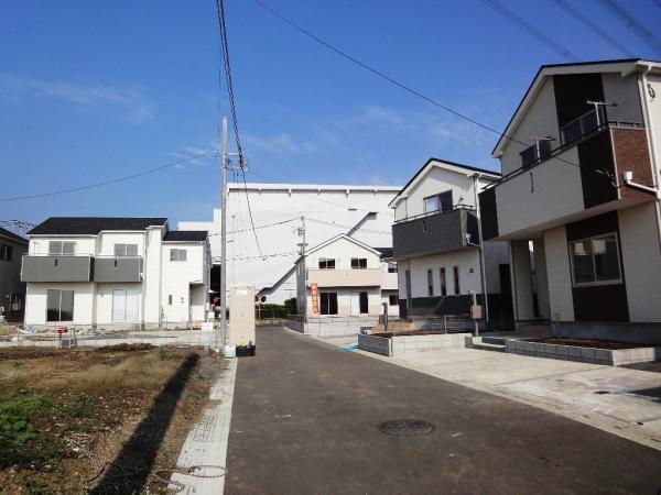 Local photos, including front road