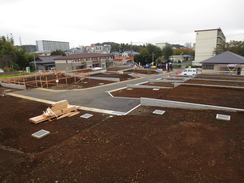 Local appearance photo. Local (11 May 2013) Shooting