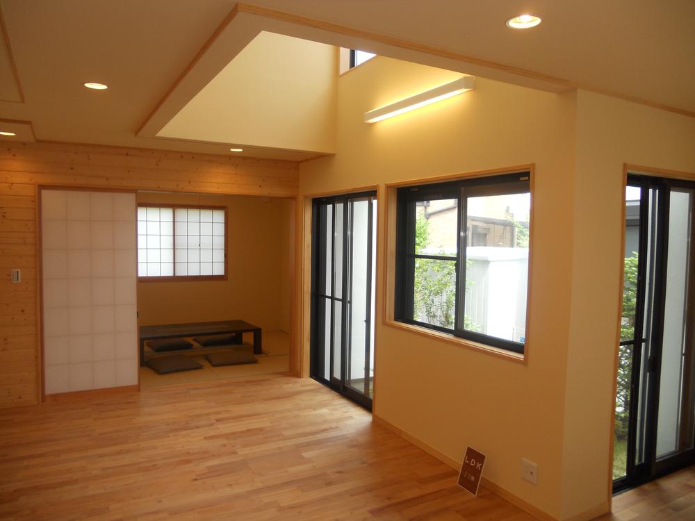 Living. Per yang is good (June 2013) Shooting