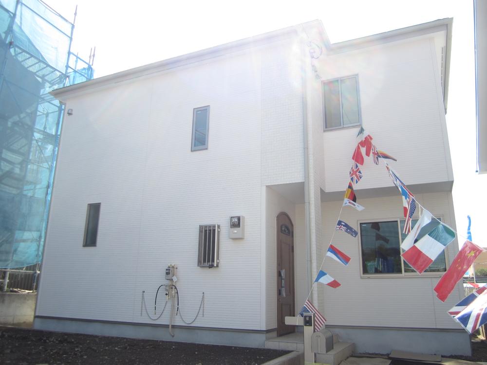 Local appearance photo. Local (March 2013) Shooting Parking two possible! 