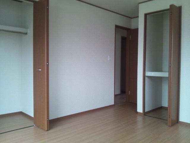 Non-living room. Indoor (December 8, 2013) Shooting