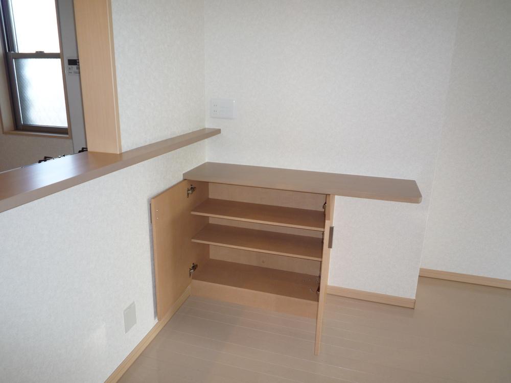 Receipt. Counter with storage