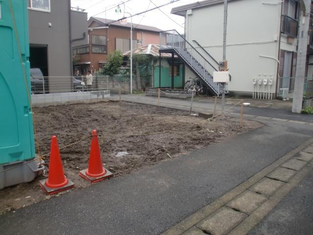 Local appearance photo. Local (11 May 2013) Shooting B Building