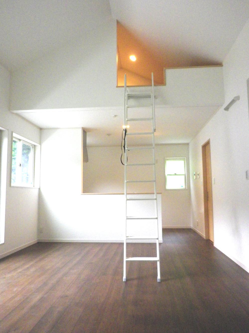 Living. Local (July 2013) Shooting